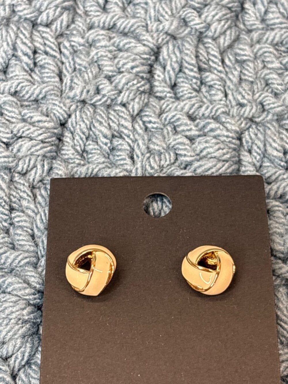 Vintage Monet Stud Earrings Goldtone Cream Enamel 0.5 inch